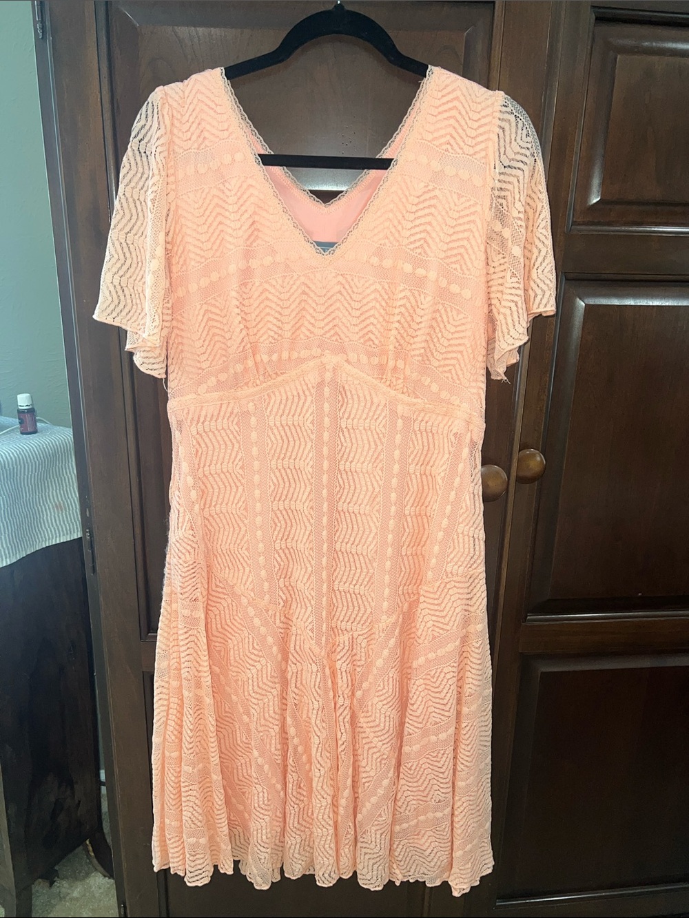 Rabbit Rabbit Rabbit Coral Peach Lace V-Neck Midi Dress